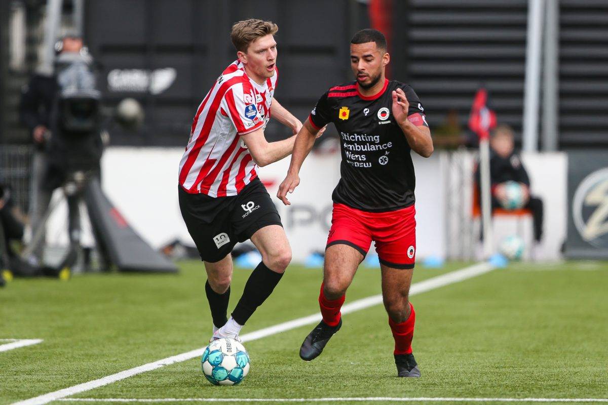 马赛在近1 马赛在近1