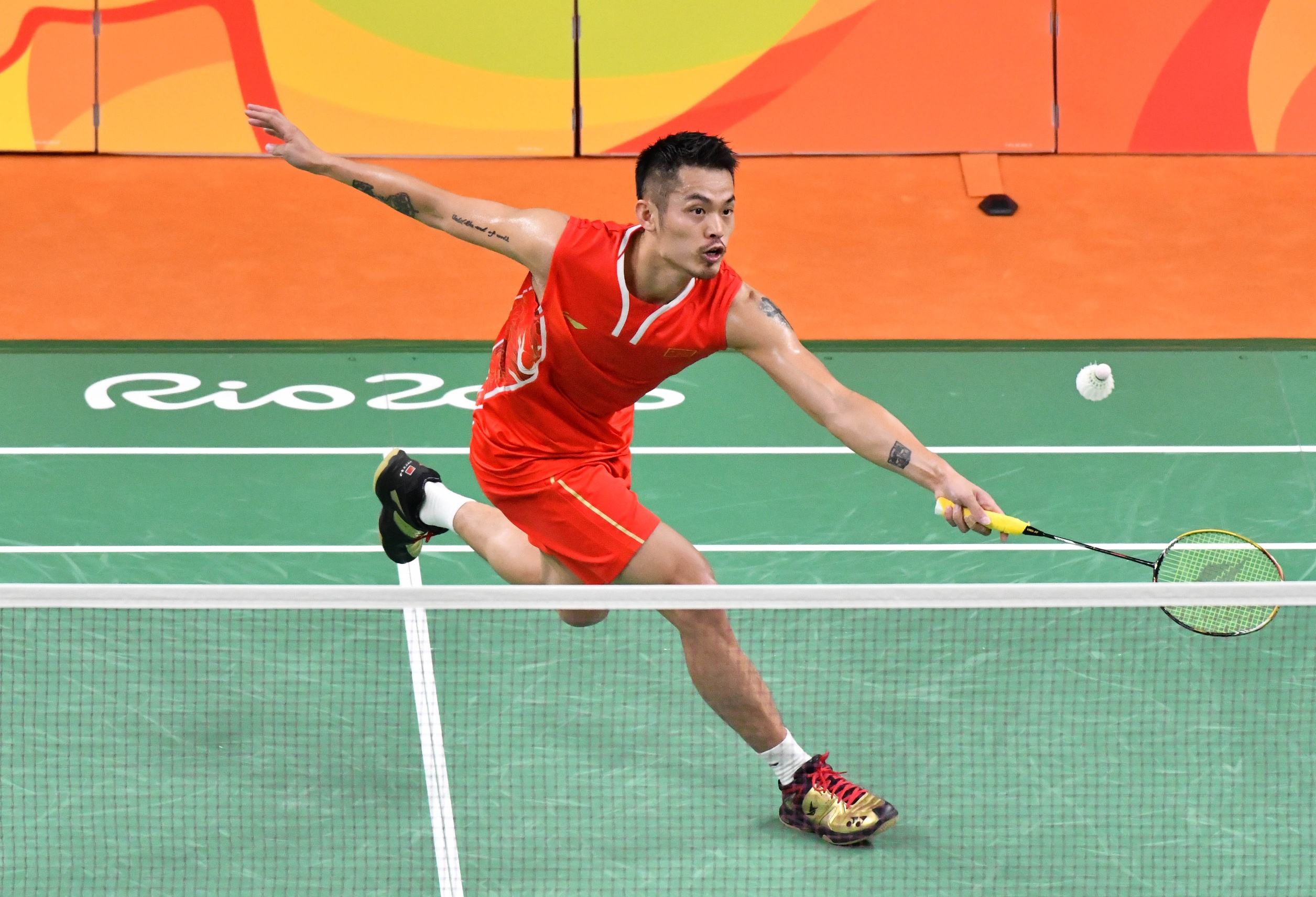 队在困境中 队在困境中