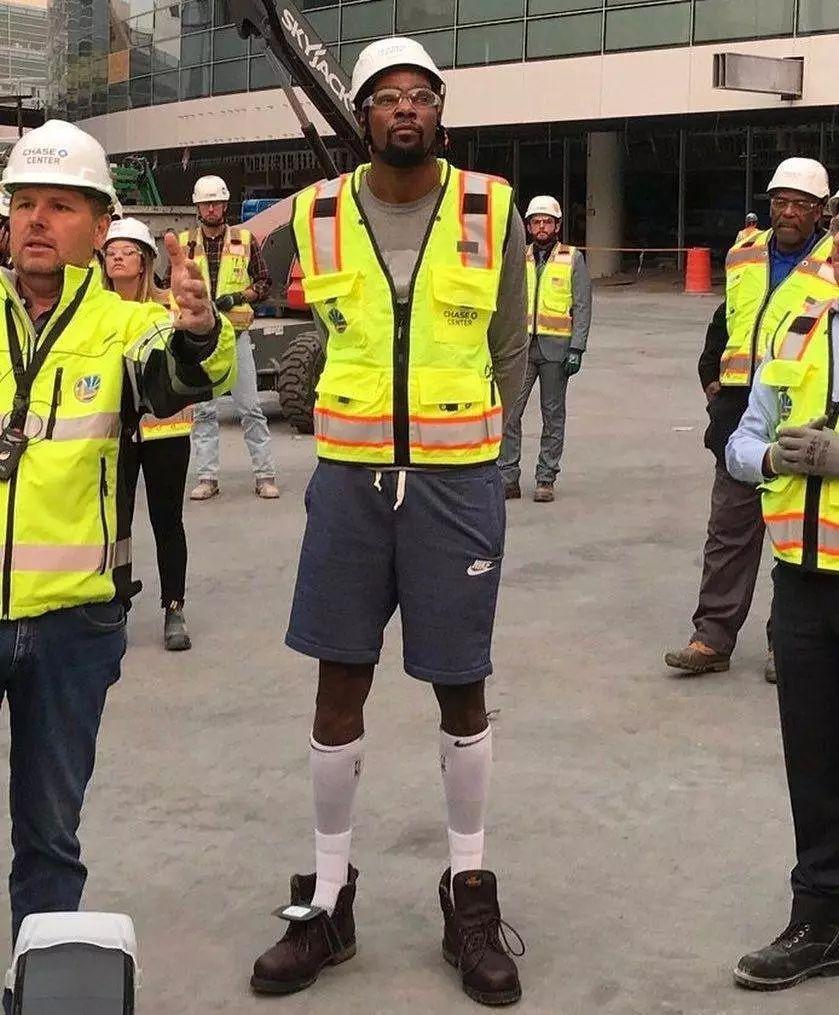 但通过让弗 但通过让弗